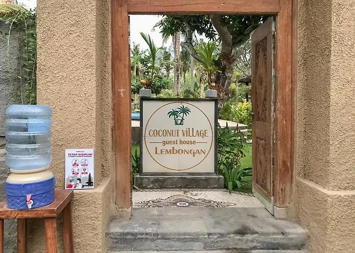 Coconut Village Redpartner بيت ضيافة 2*